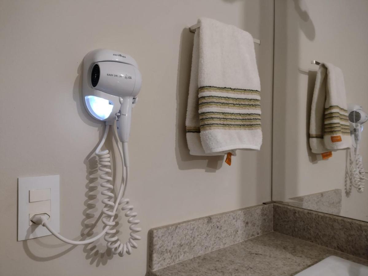 Casa Inteira, Grande Suite, Dois Chuveiros, Sala ,Cozinha E Garagem Privativa Total Conforto, Melhor Que Hotel! Botucatu Esterno foto